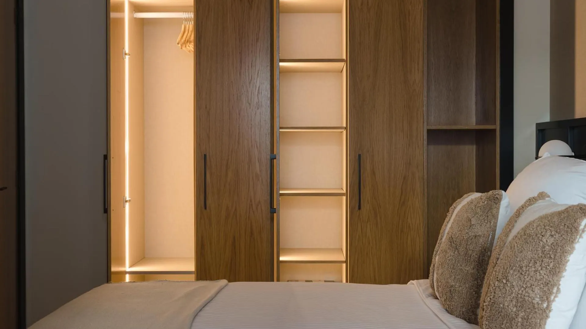 Blue Marina Suites - Boutique Apartments Arrecife