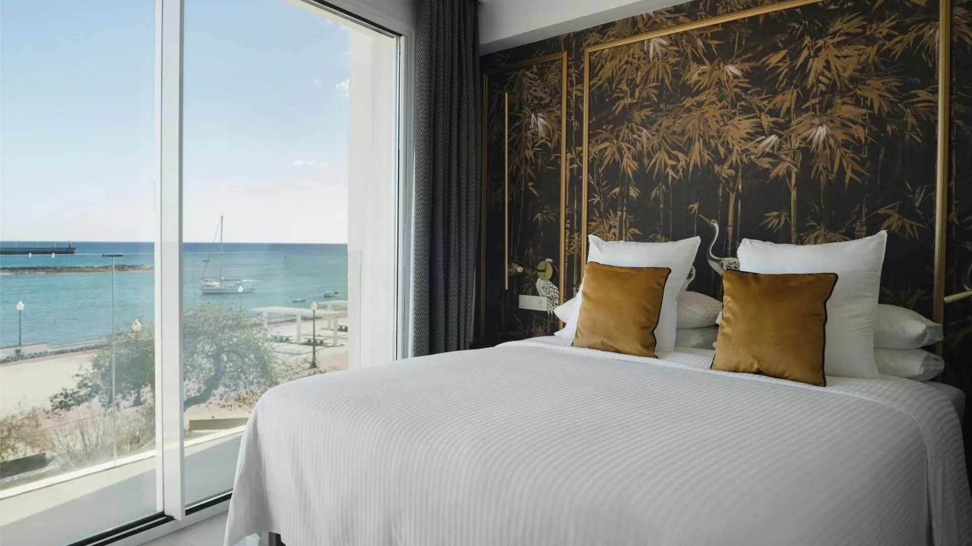 Blue Marina Suites - Boutique Apartments Arrecife   Arrecife (Lanzarote)