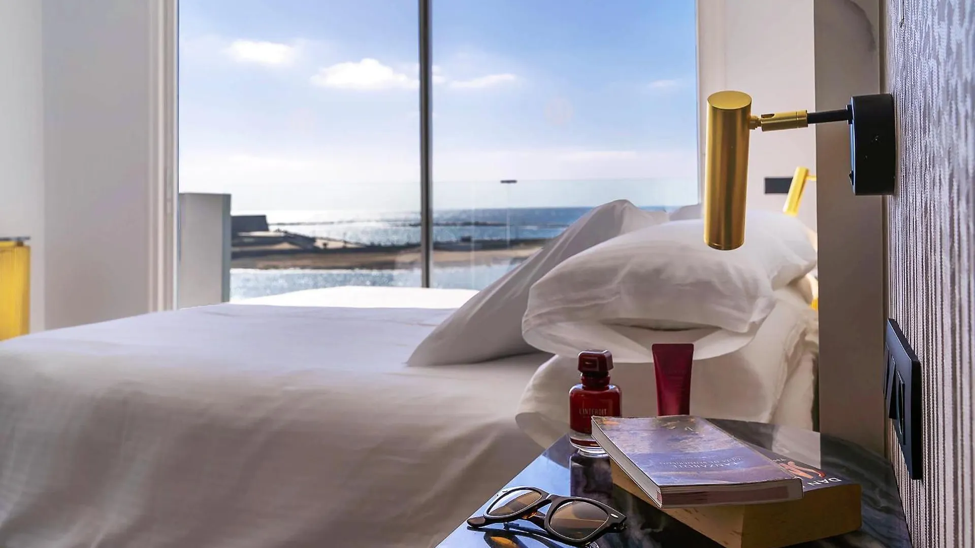 Blue Marina Suites - Boutique Apartments Arrecife  0*, Arrecife (Lanzarote)